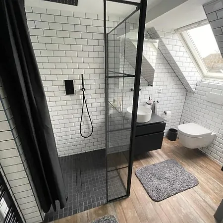 Schoenes Dachgeschoss Loft In Citynah * Oldenburg