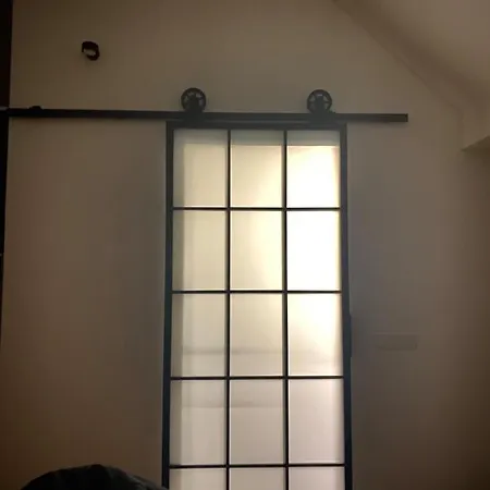 Schoenes Dachgeschoss Loft In Citynah Appartamento *